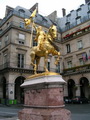 Памятник Жанне Д'Арк в Париже